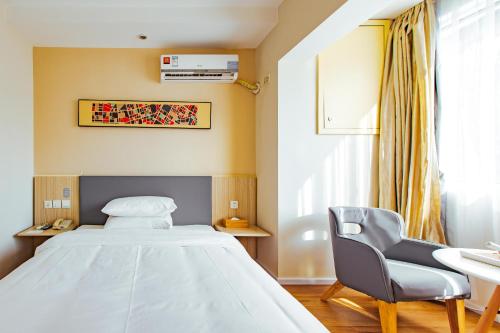 This photo about Hanting Express Hangzhou Xiasha Shang Mao Cheng Branch shared on HyHotel.com