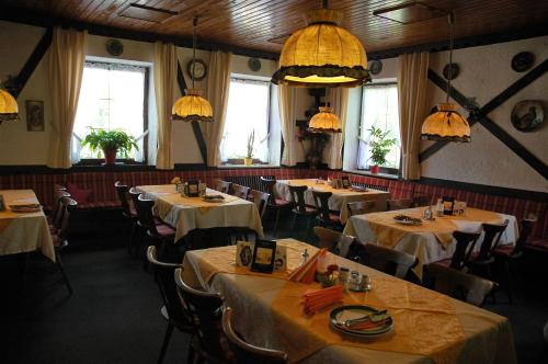 Restaurant, Dinkelsbuhler Hof in Dinkelsbuhl Restaurant, Dinkelsbuhler Hof in Dinkelsbuhl