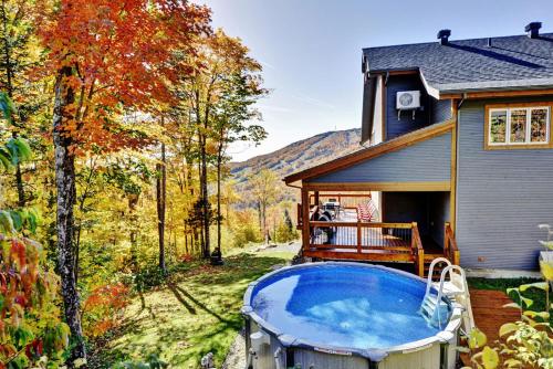 Le Sto Shack 25 Chemin Blanc by Les Chalets Alpins in Stoneham (QC) Le Sto Shack 25 Chemin Blanc by Les Chalets Alpins in Stoneham (QC)