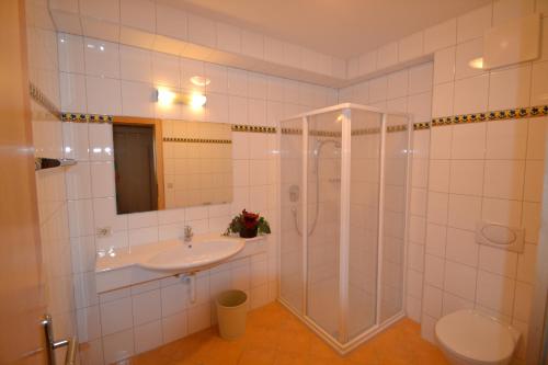 This photo about Jugendhotel Angerhof shared on HyHotel.com