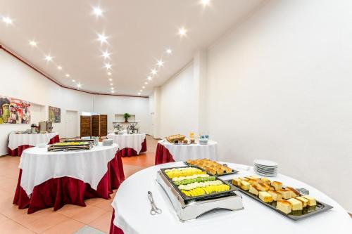 Food and beverages, Residencial Jardim da Amadora in Amadora Food and beverages, Residencial Jardim da Amadora in Amadora