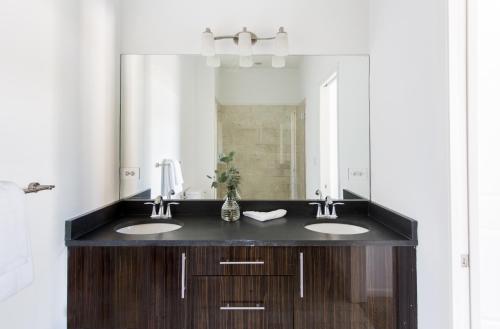 在meiguo.com看到的Sonder — Lincoln Park的介绍图片