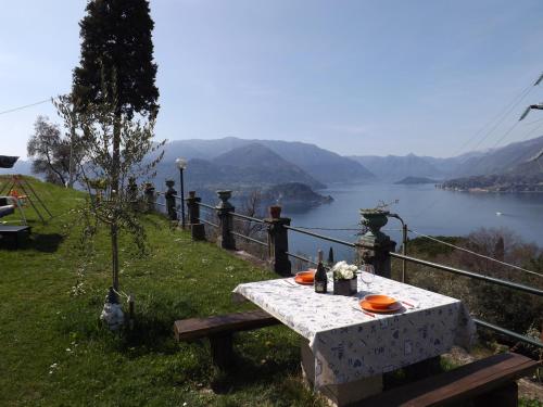 Hotel Varenna Castle