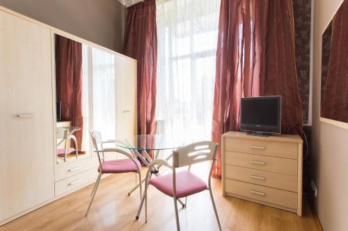 Hôtel Poltavskiy Shlyakh 22 Apartment