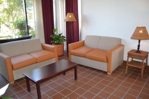 לובי, Motel 6 Oakdale, CA in אוקדל(סי אי) לובי, Motel 6 Oakdale, CA in אוקדל(סי אי)