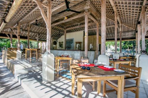 Bar/Lounge, NusaBay Menjangan Resort by WHM in Menjangan Bar/Lounge, NusaBay Menjangan Resort by WHM in Menjangan