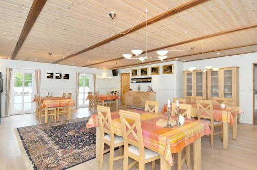 Facilities, Best Bed in Vra Facilities, Best Bed in Vra