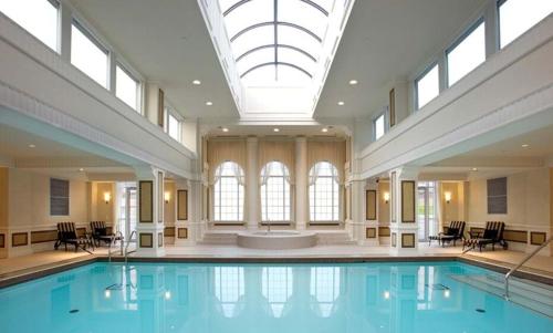 This photo about Kashaneh at Meridian shared on HyHotel.com