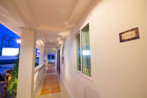 ザ ライオン キング ホテル6