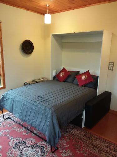 This photo about Bush Sand and Sea B&B shared on HyHotel.com