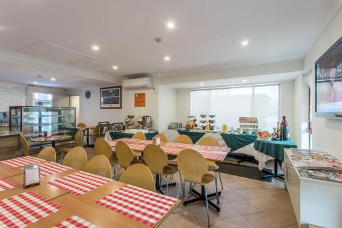 Food and beverages, Arena Hotel near Lakemba Mosque Food and beverages, Arena Hotel near Lakemba Mosque