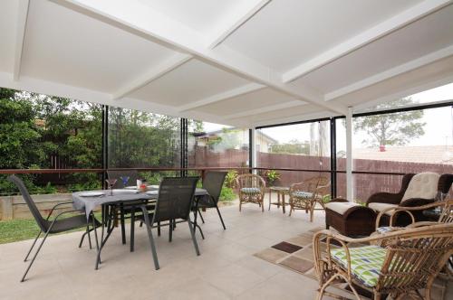 Balcony/terrace, Sandy Feet Getaway in Jervis Bay Balcony/terrace, Sandy Feet Getaway in Jervis Bay