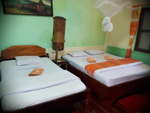 Anouxa Guesthouse in Champasak Anouxa Guesthouse in Champasak