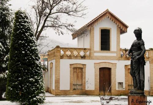 Cerca de lugares turísticos, Hostal Colón (Hospederia Colon Antequera) in Antequera Cerca de lugares turísticos, Hostal Colón (Hospederia Colon Antequera) in Antequera