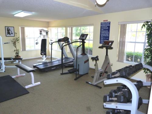 在meiguo.com看到的Kissimmee! Close To All Theme Parks! The Orlando Experience, New & Spectacular! LOW $'s!的介绍图片