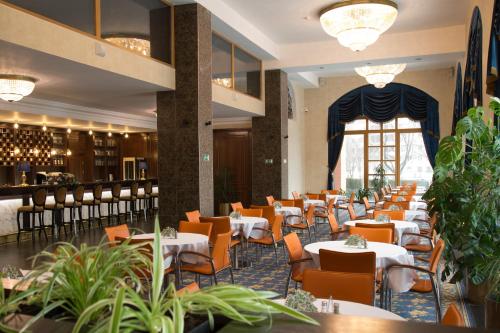 MFK Gornyi Hotel and Congress Centre in Saint Petersburg MFK Gornyi Hotel and Congress Centre in Saint Petersburg