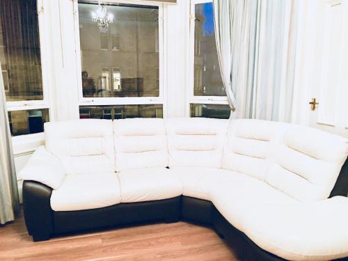 This photo about Cosy Bright Flat City Centre shared on HyHotel.com