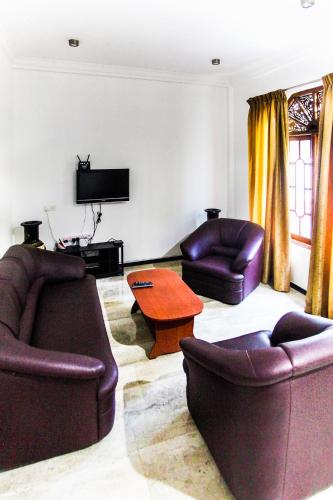 ห้องส่วนกลางสำหรับนั่งเล่น/ดูทีวี, กรีนวิว ฮอลิเดย์ รีสอร์ท (Green View Holiday Resort) in วัตเตกามา ห้องส่วนกลางสำหรับนั่งเล่น/ดูทีวี, กรีนวิว ฮอลิเดย์ รีสอร์ท (Green View Holiday Resort) in วัตเตกามา