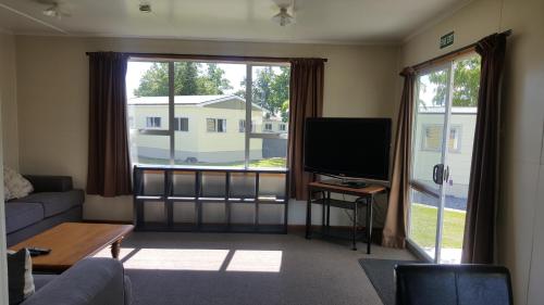 High Country Lodge, Motels & Backpackers in Twizel High Country Lodge, Motels & Backpackers in Twizel