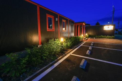 福托格美瑛旅館 (Phottage inn Biei) near 赤井屋頂的小屋 福托格美瑛旅館 (Phottage inn Biei) near 赤井屋頂的小屋