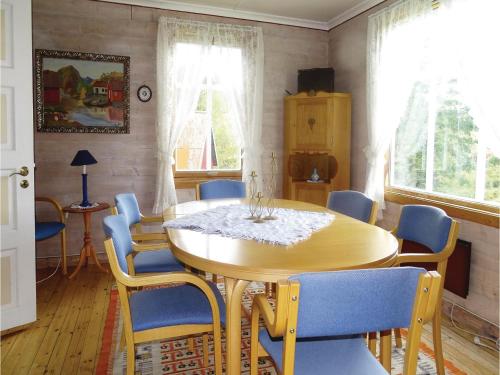 Five-Bedroom Holiday Home in Flekkefjord in פלקפיורד Five-Bedroom Holiday Home in Flekkefjord in פלקפיורד