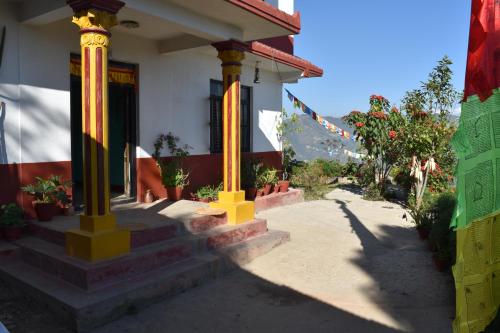 Exterior view, Tashidelek Guest Lodge & House in Dhulikhel Exterior view, Tashidelek Guest Lodge & House in Dhulikhel