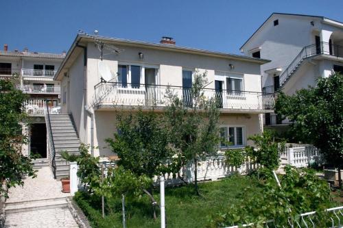 Hotel Apartments with a parking space Selce, Crikvenica - 5475