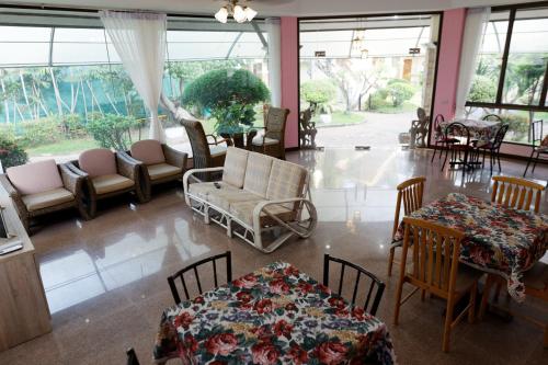 صالة مشتركة/ منطقة التلفزيون, TaLeKaew Resort in Ban Khlong صالة مشتركة/ منطقة التلفزيون, TaLeKaew Resort in Ban Khlong