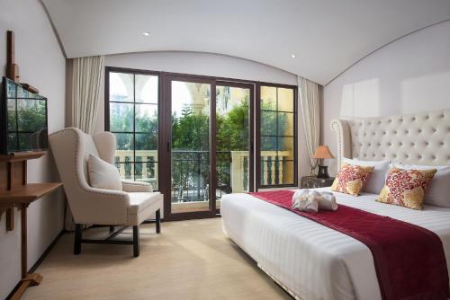 This photo about The Symphony Suites Pattaya shared on HyHotel.com