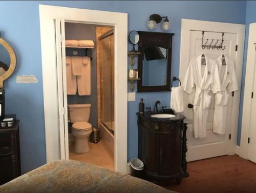 This photo about Bama Bed and Breakfast shared on HyHotel.com