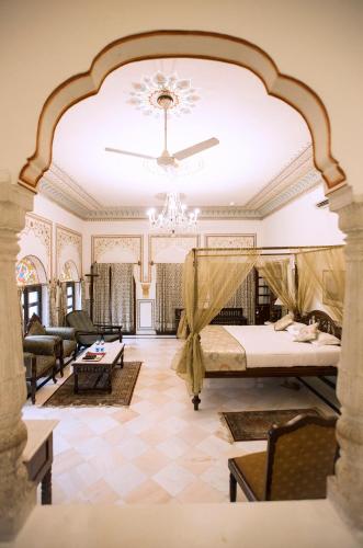 Alsisar Haveli - A Heritage Hotel in Jaipur Alsisar Haveli - A Heritage Hotel in Jaipur