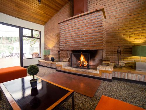 Pub/Lounge, Hotel Bosque de Renaca in Renaca Beach Pub/Lounge, Hotel Bosque de Renaca in Renaca Beach