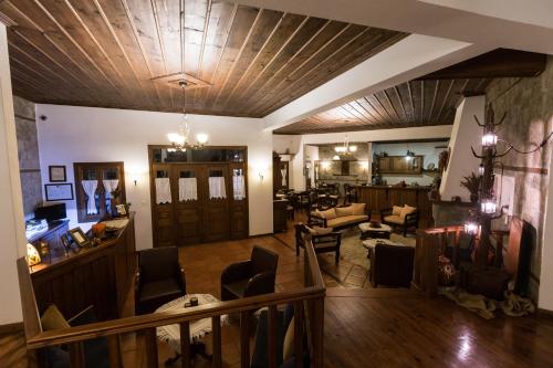 Фойє, Hotel Ligeri in Елаті Фойє, Hotel Ligeri in Елаті