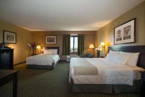 Meadowlands Plaza Hotel in Centro da Cidade de Secaucus Meadowlands Plaza Hotel in Centro da Cidade de Secaucus