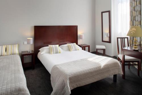 Hotel Relais Acropolis in Nice City Center Hotel Relais Acropolis in Nice City Center