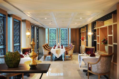 Restaurant, Al Meroz Hotel Bangkok- The Leading Halal Hotel in Ratchada Restaurant, Al Meroz Hotel Bangkok- The Leading Halal Hotel in Ratchada