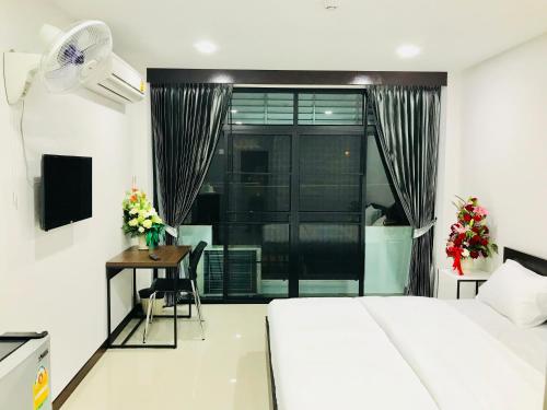 Jarat Mansion near Big C Supercenter Surin Jarat Mansion near Big C Supercenter Surin