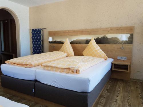 This photo about Sporthotel Hochpaßhaus am Iseler shared on HyHotel.com