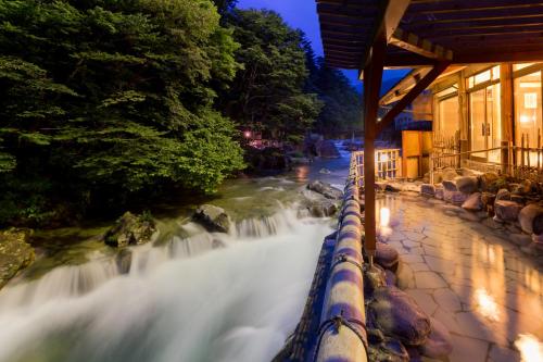 Open air bath, Shima Onsen Toshimaya in Nakanojo Open air bath, Shima Onsen Toshimaya in Nakanojo