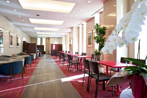 อาหารและเครื่องดื่ม, เมอร์เคียว โยโกสุกะ (Mercure Yokosuka) near โยโกฮาม่า ฮักเกจิมะ อาหารและเครื่องดื่ม, เมอร์เคียว โยโกสุกะ (Mercure Yokosuka) near โยโกฮาม่า ฮักเกจิมะ