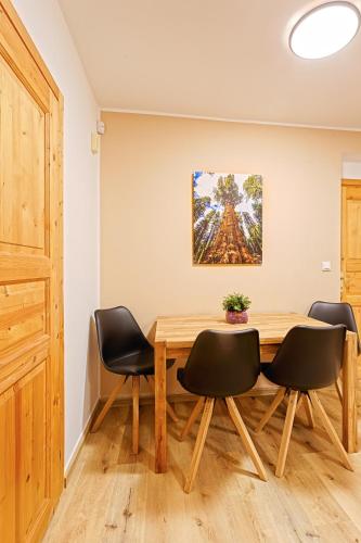 Instalaciones, Vila Sekvoj in Harrachov Instalaciones, Vila Sekvoj in Harrachov