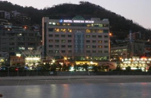 This photo about Songdo Beach Tourist Hotel shared on HyHotel.com