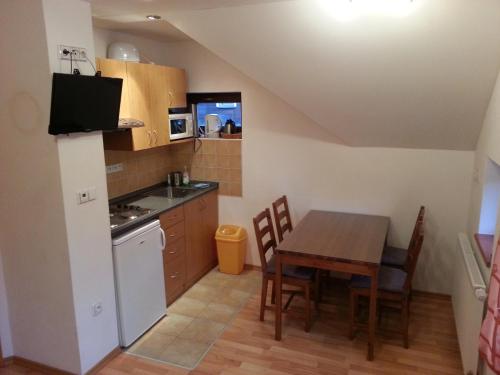 Kitchen, Harrachov Apartman in Ryzoviste Kitchen, Harrachov Apartman in Ryzoviste