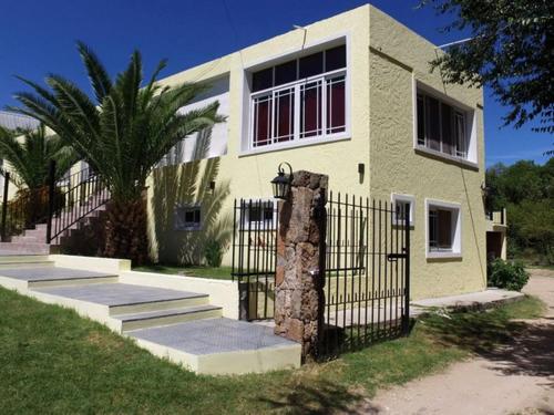 Hosteria Aguas Claras
Hosteria Aguas Claras