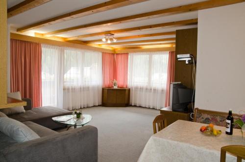 This photo about Haus che d'Mot shared on HyHotel.com