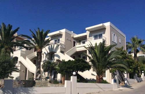 Įėjimas, Maria Suites in Platanias Įėjimas, Maria Suites in Platanias