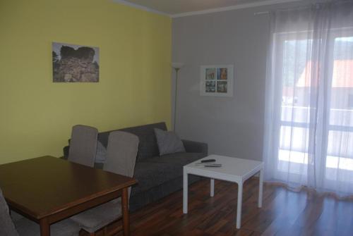 Hotel Apartments with a parking space Stari Grad, Hvar - 11731