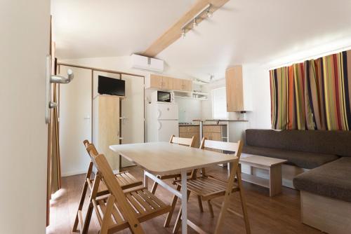 Létesítmények, Complejo The Dreams in Cazalegas Létesítmények, Complejo The Dreams in Cazalegas