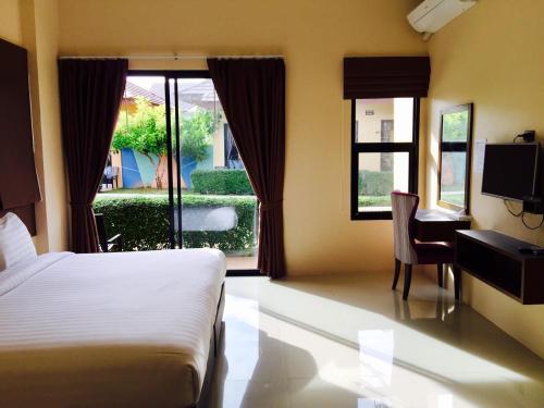 This photo about Green Adamas Resort Chumphon shared on HyHotel.com