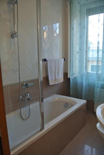 Baño, Casa di Linda in Salerno Baño, Casa di Linda in Salerno